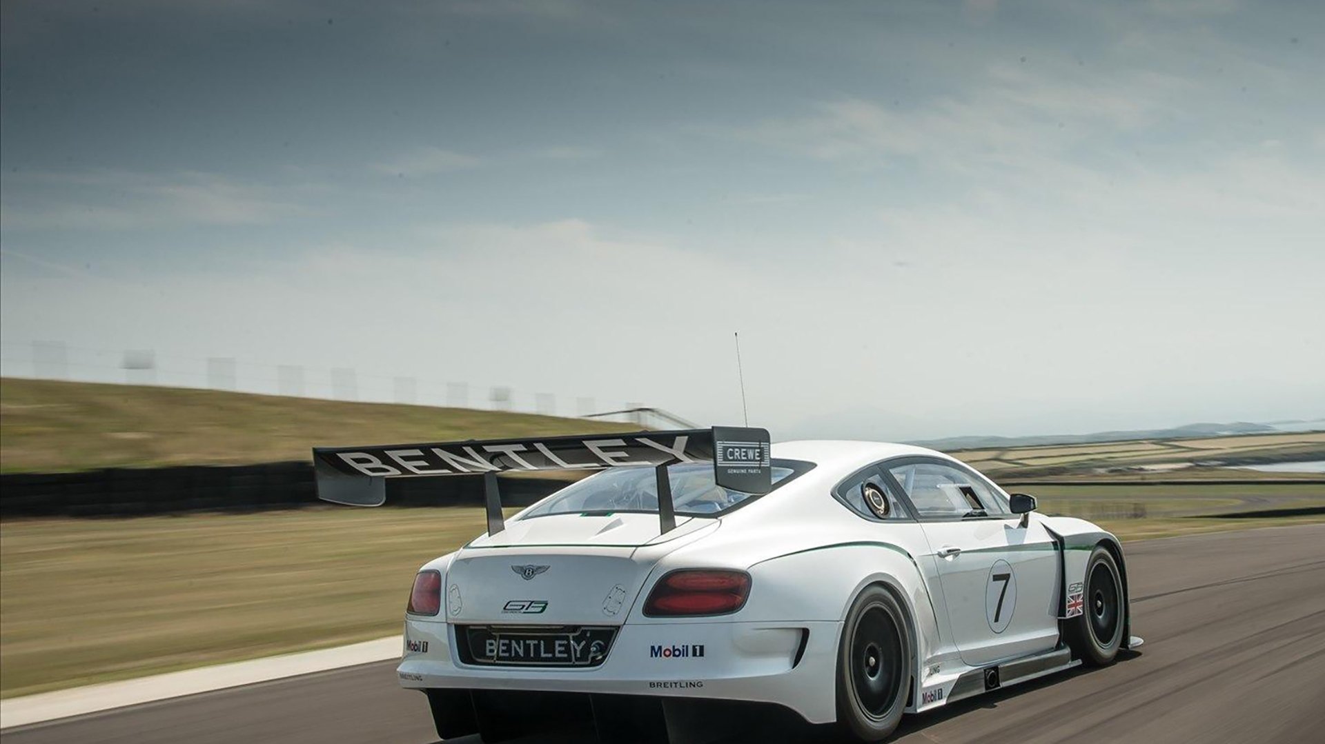 九游下载中心-乒乓球赛事吸引全球观众，线上观看量破纪录，观看乒乓球比赛直播的人数有136万人