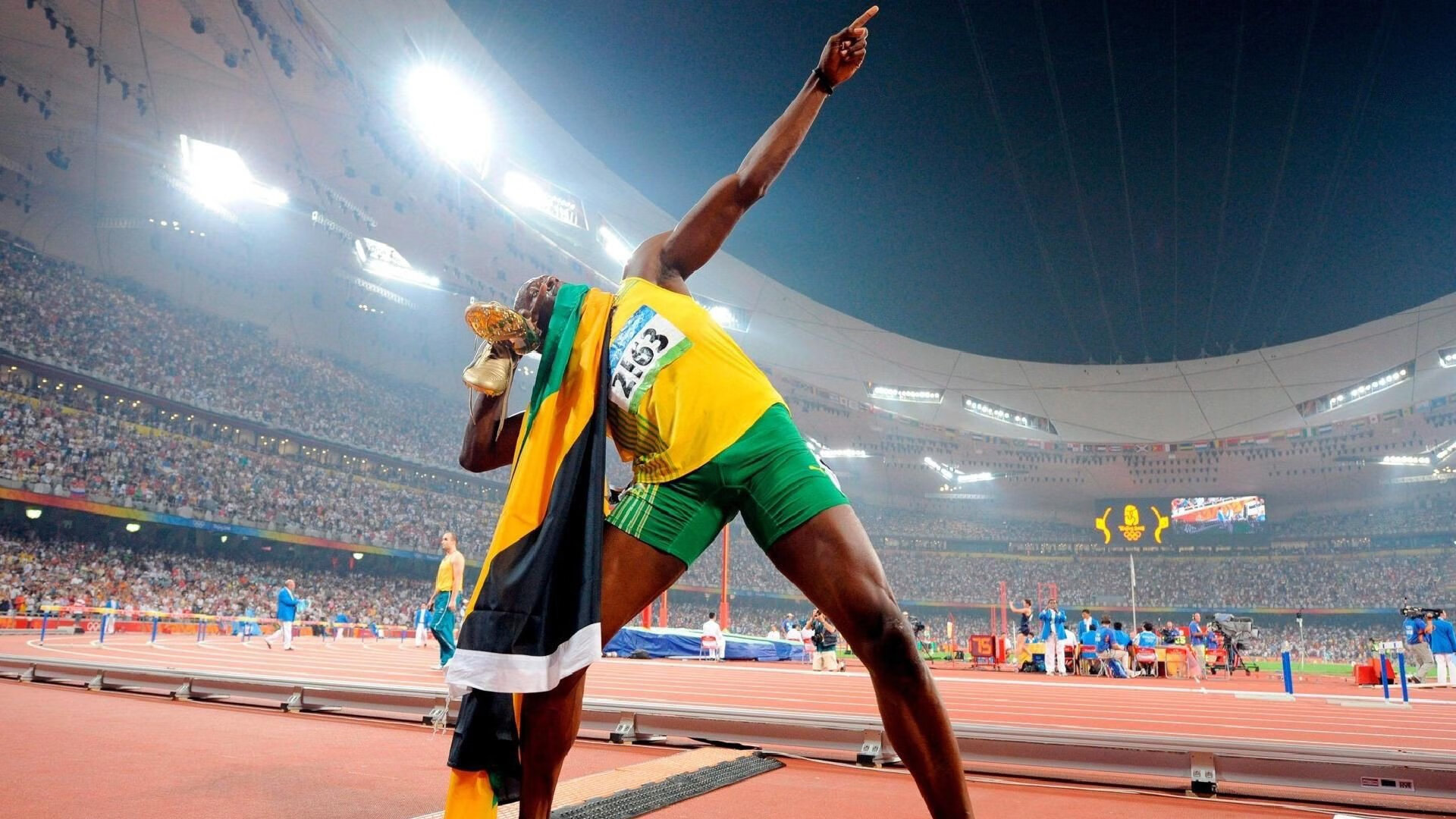 万乐天泳池内外双重突破,万乐天 游泳