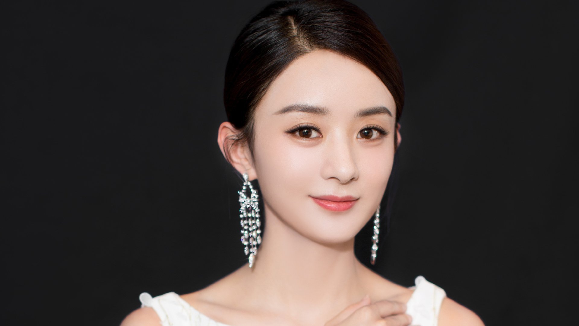 -中国足球明星球员赴海外联赛锻炼，中国足坛海外球员