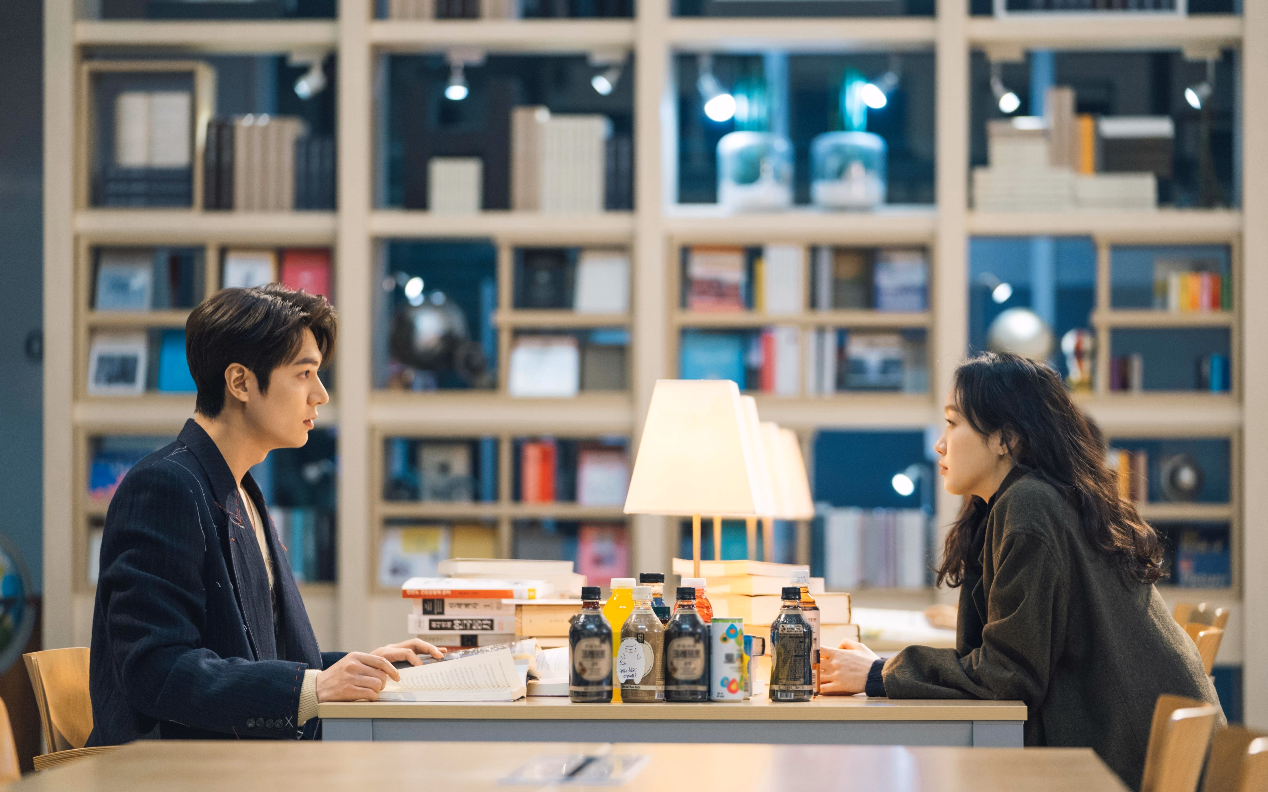 历史性胜利引发全网热议,历史性胜利引发全网热议的事件